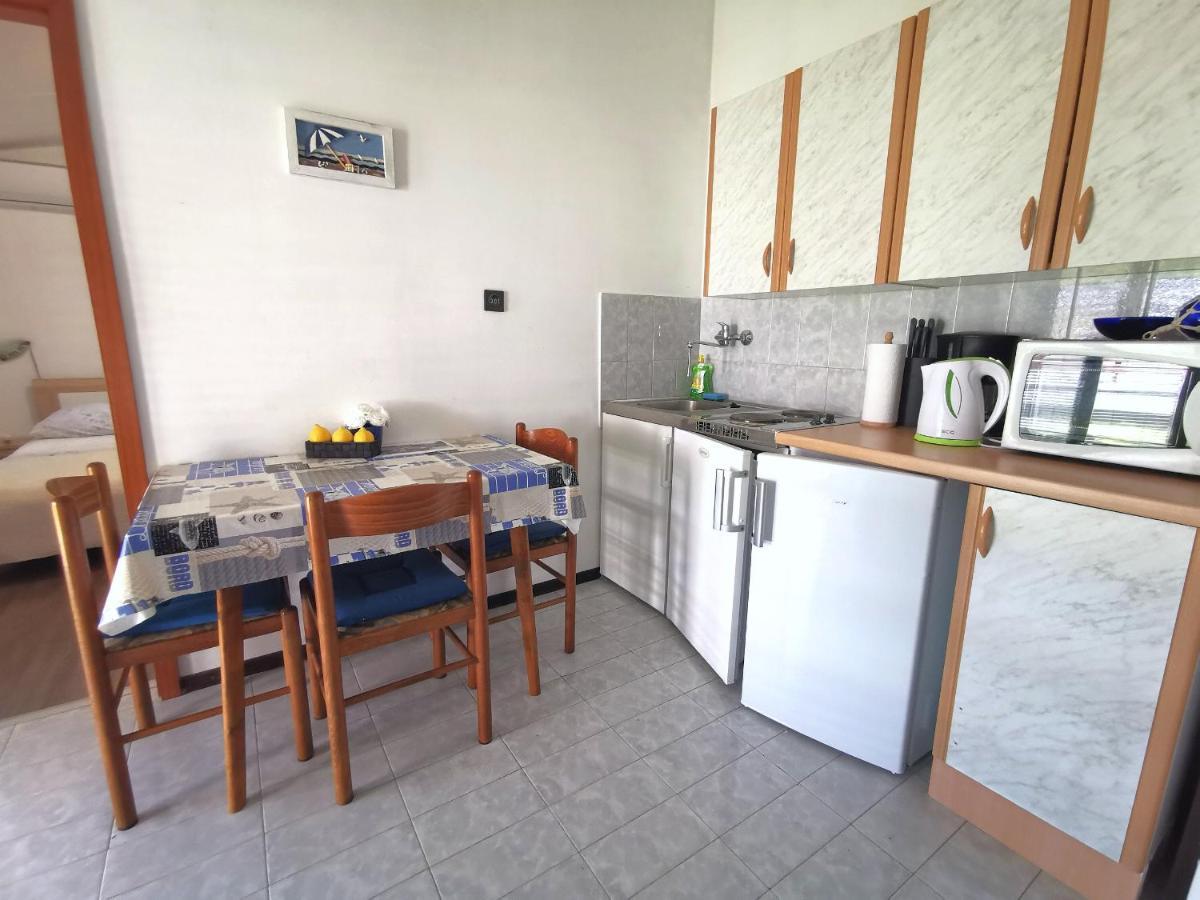 Apartmani Andrea Pula Luaran gambar